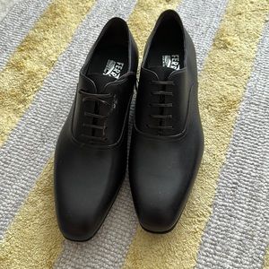Ferragamo Brown Shoes (very dark brown) 8.5EE